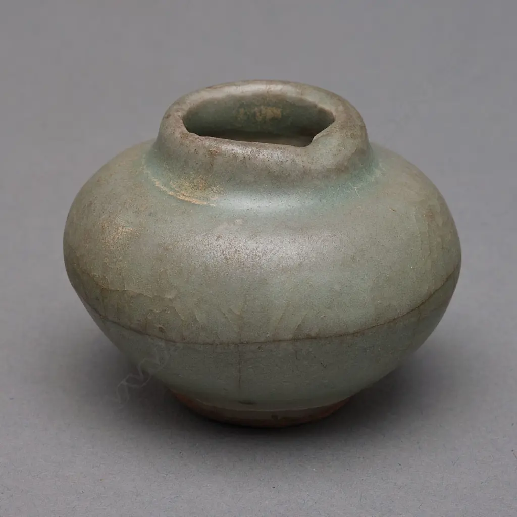 Stoneware jarlet – Sawankhalok - 15thC, Image 1++